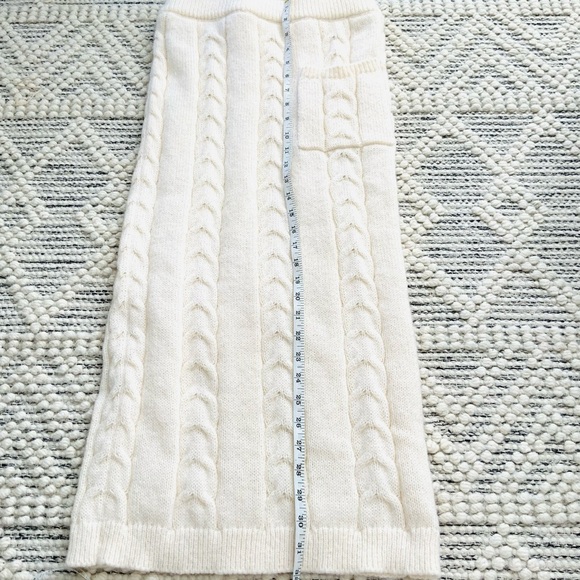 Chunky Cable Knit Long Skirt 2 Piece Outfit Sweater Sets - Picture 7 of 10